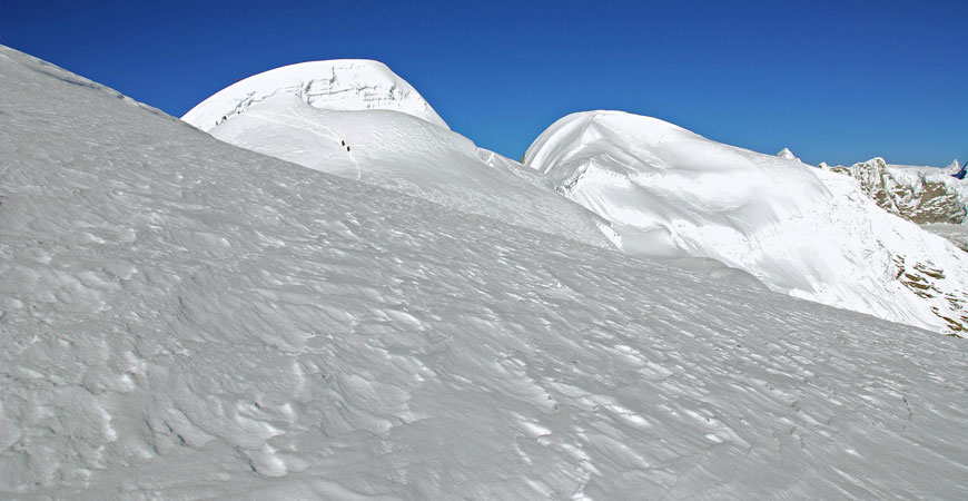 Mera Peak (6654m) Climbing Mera Peak (6654m) Climbing